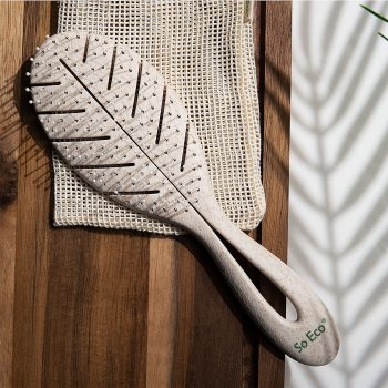 So Eco Biodegradable Detangling Leaf Brush perie compostabilă pe părul umed - imagine 3